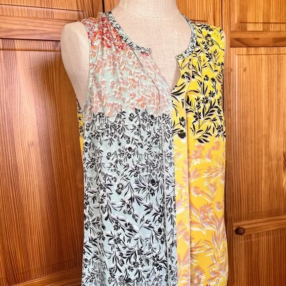 CAbi Medium Golden Glow Split Floral Sleeveless Shirt Tank Vibrant Long Length - Picture 5 of 11